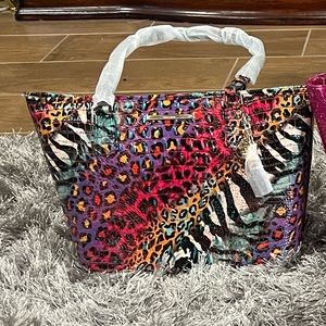 Brahmin Medium Asher in Stampede